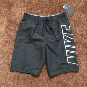 NWT Men’s Nike 9” Volley Swim Trunks Board Shorts